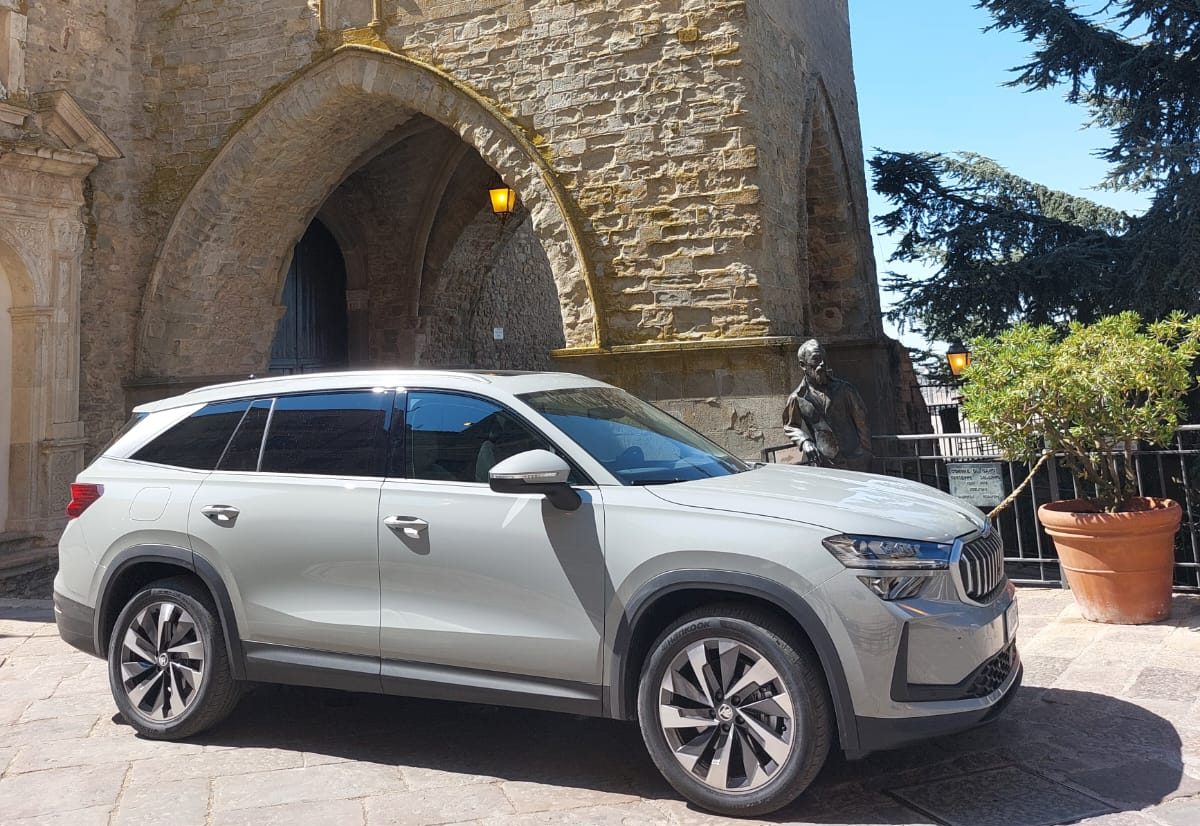 A Gangi il tour promozionale di Škoda e Vanity Fair, la scoperta dei percorsi turistici segreti della Sicilia